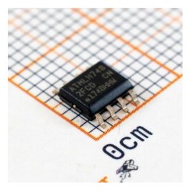 AT24C512C-SSHD-T IC SMD EEPROM